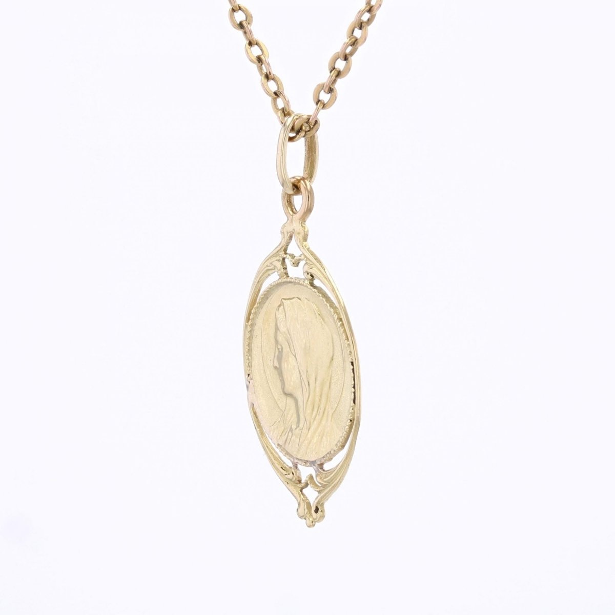 Médaille or jaune ajourée Vierge - Castafiore