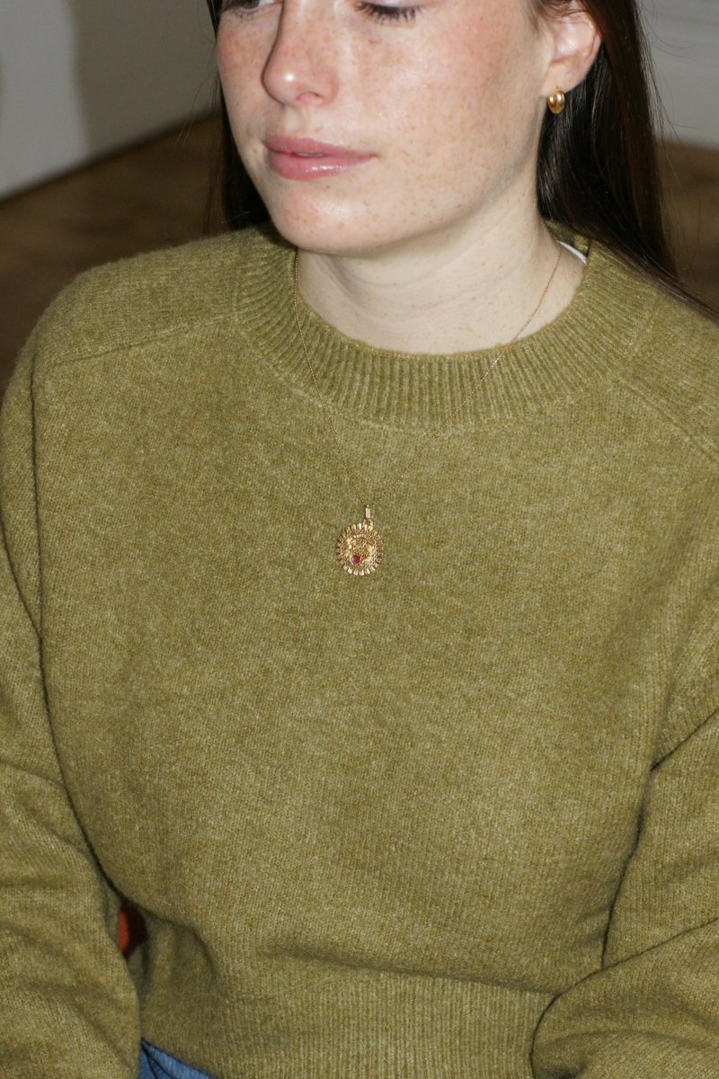 Médaille Or Jaune Anges Coeur Rubis "Il Bat Pour Toi" - Castafiore