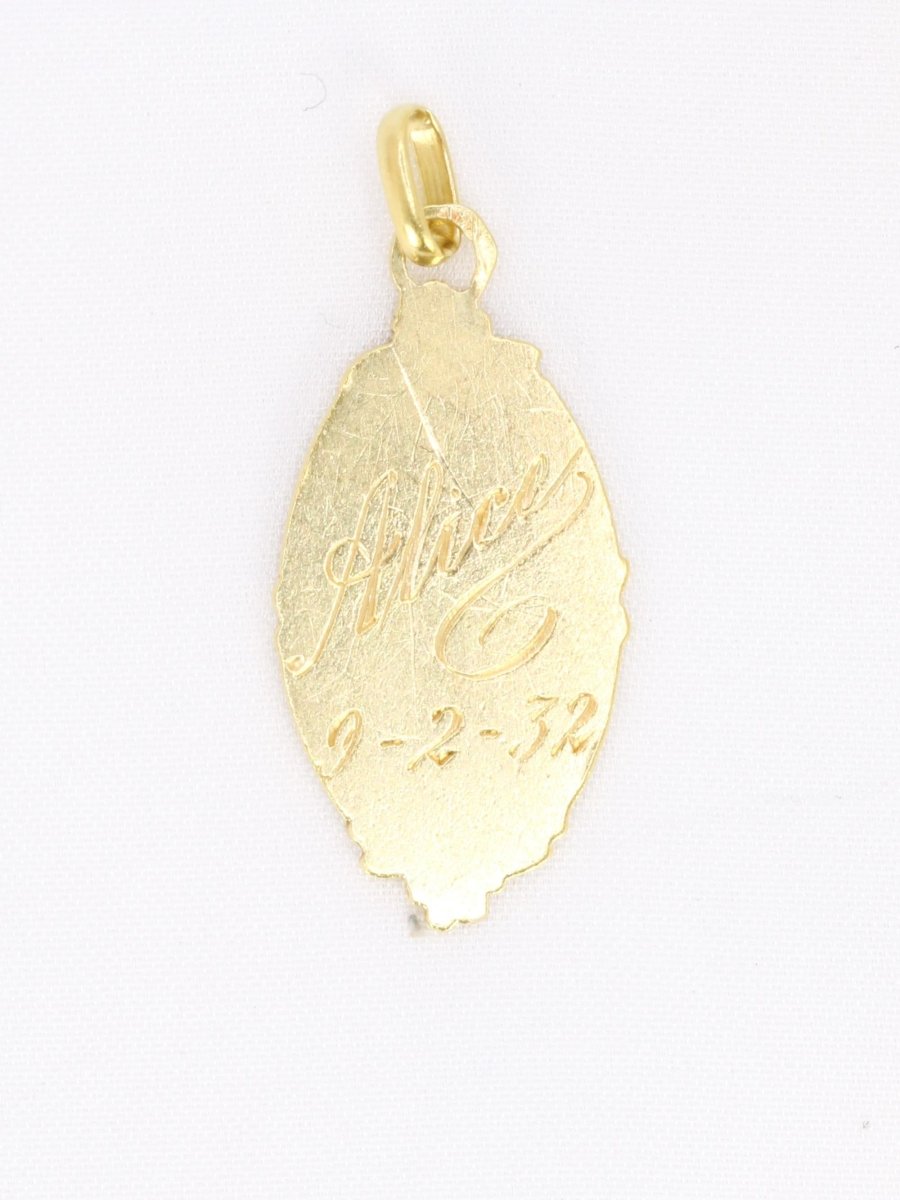 Médaille religieuse Art nouveau or jaune - Castafiore
