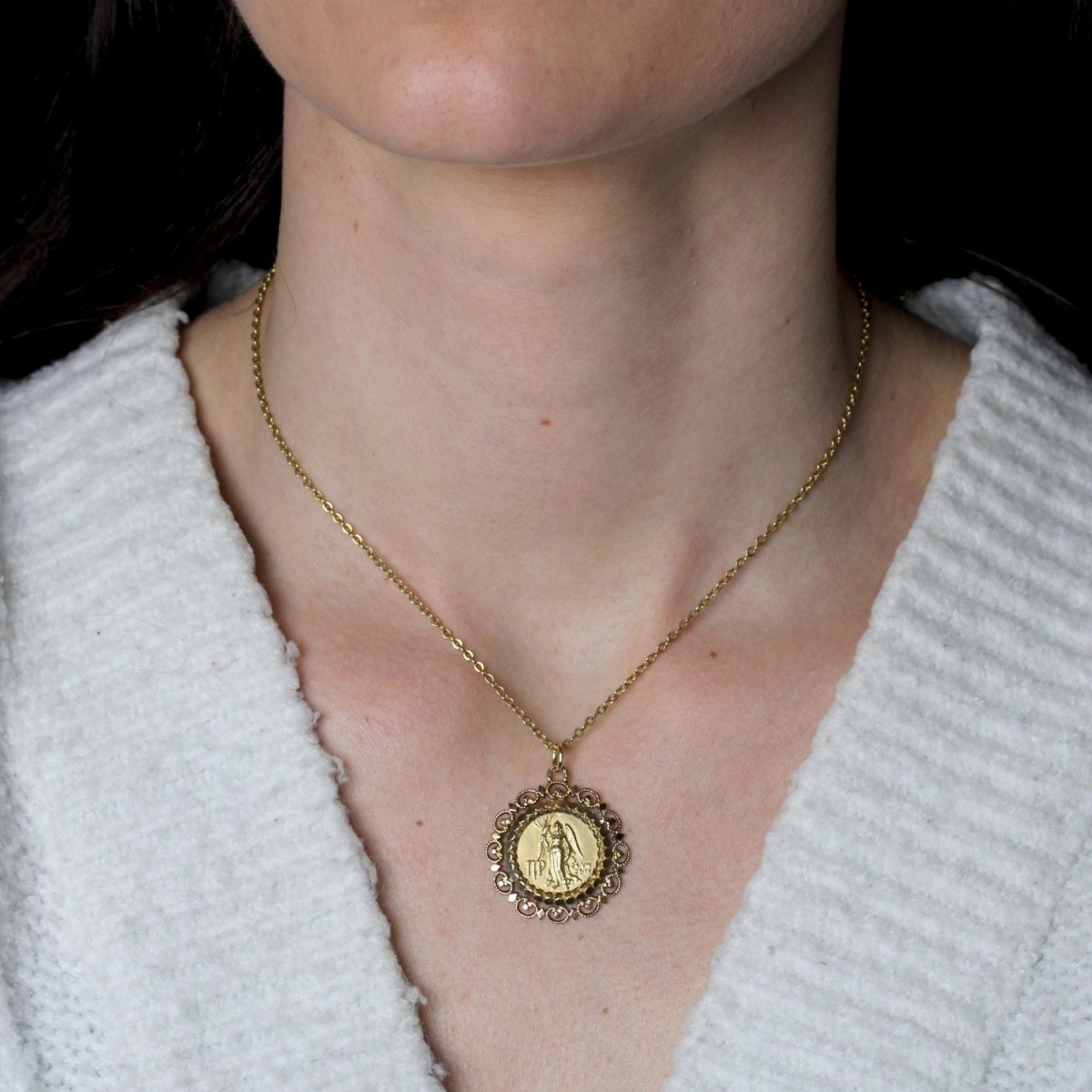 Médaille signe zodiaque Vierge - Castafiore