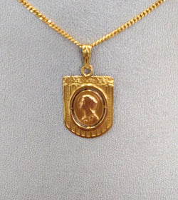 Médaille Vierge Art - nouveau Or Jaune signée Jules Holy - Castafiore