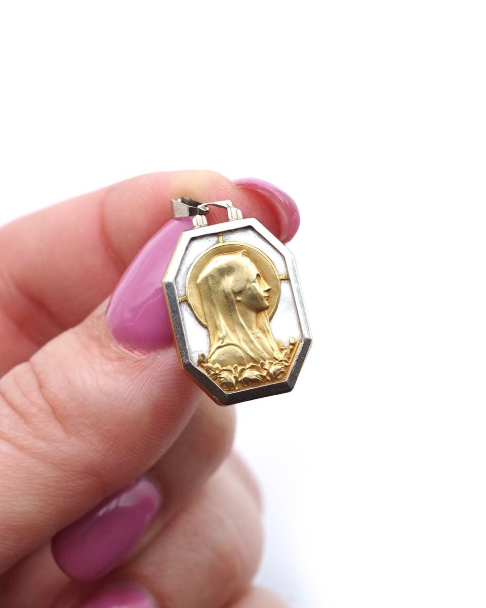 Médaille Vierge Marie Art deco en platine - Castafiore