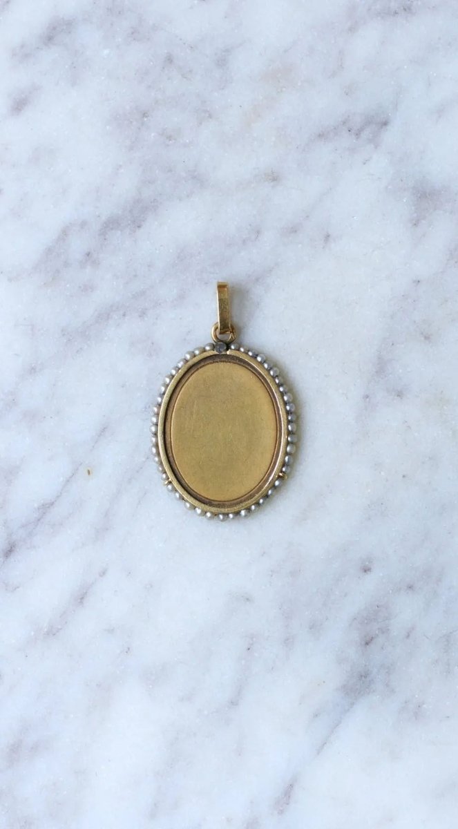 Médaille Vierge or et perles fines - Castafiore