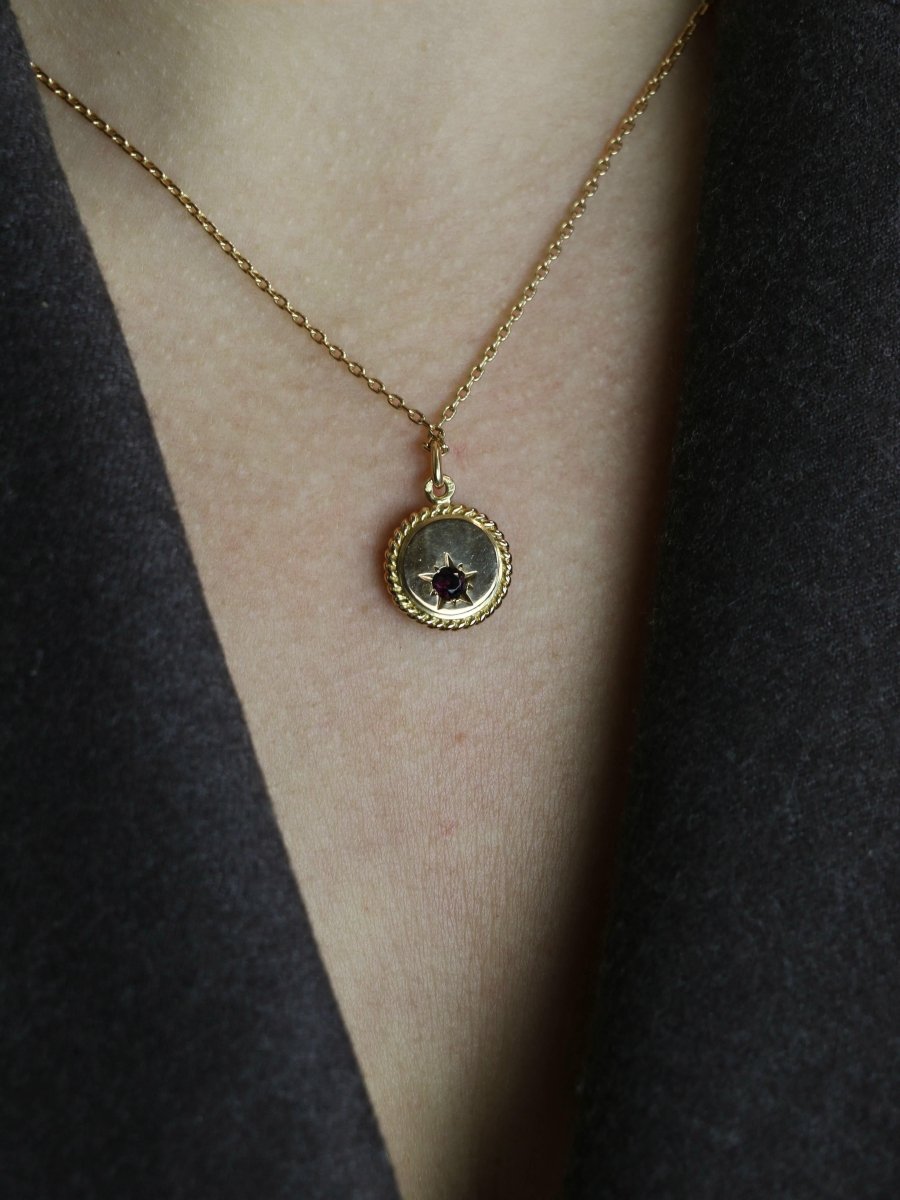 Médaille zodiaque Sagittaire or jaune rubis - Castafiore