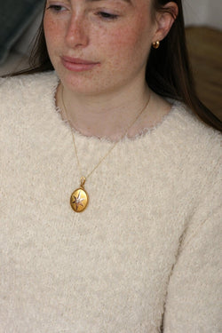 Médaillon Ancien Etoile Perles Fines sur Or Rose et Jaune - Castafiore