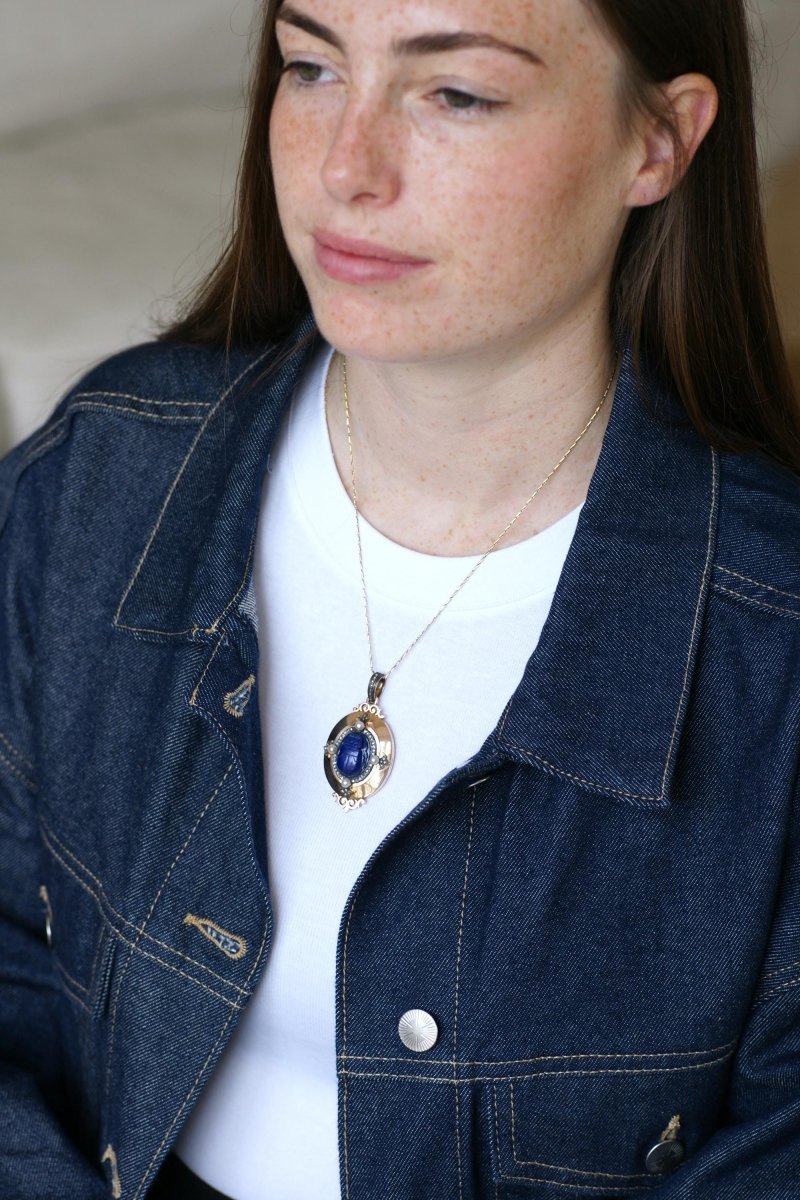 Médaillon Ancien Scarabée Lapis Lazuli Diamants et Perles - Castafiore