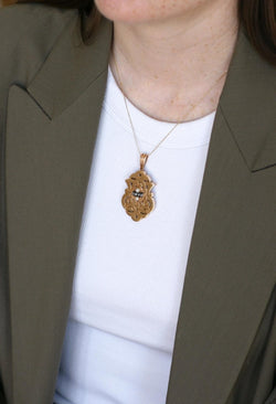 Médaillon Broche Arabesques Ancien Perles Fines et Diamants Or Rose - Castafiore