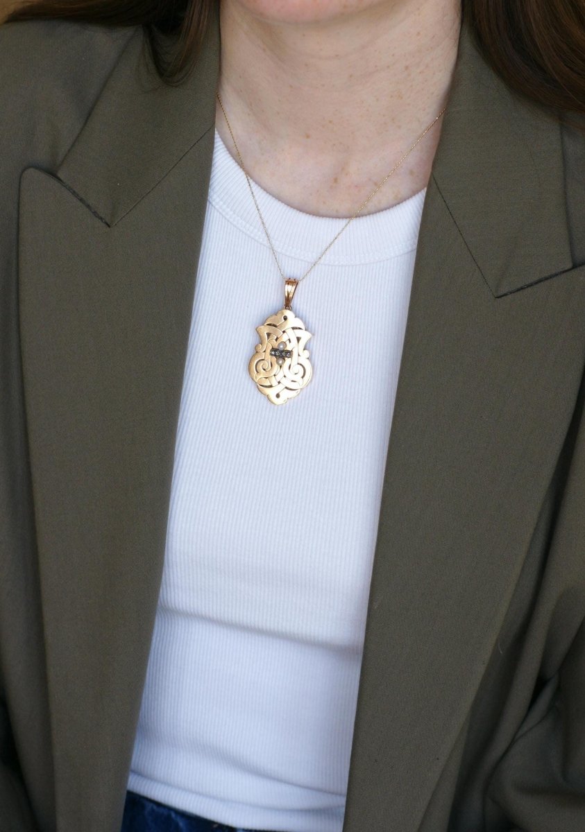 Médaillon Broche Arabesques Ancien Perles Fines et Diamants Or Rose - Castafiore