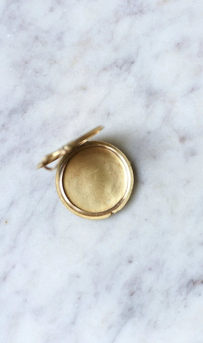 Médaillon Ouvrant Guirlande Or jaune - Castafiore