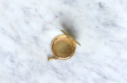 Médaillon Ouvrant Guirlande Or jaune - Castafiore