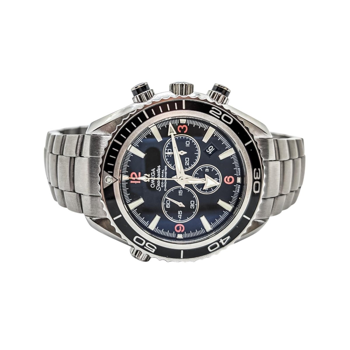 Montre Automatique OMEGA "Seamaster Planet Ocean" en acier - Castafiore