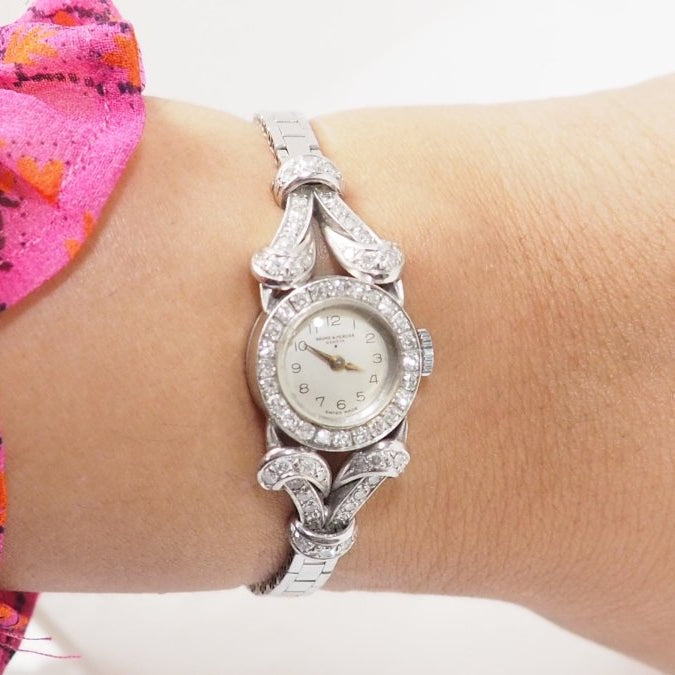 Montre Baume & Mercier en or blanc et diamants - Castafiore