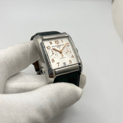 Montre BAUME & MERCIER "Hampton" en acier et cuir - Castafiore