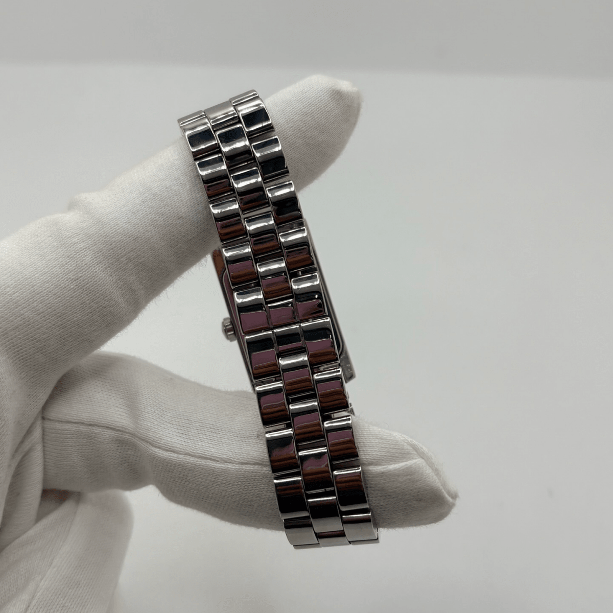 Montre BAUME & MERCIER "Hampton" en acier inoxydable - Castafiore