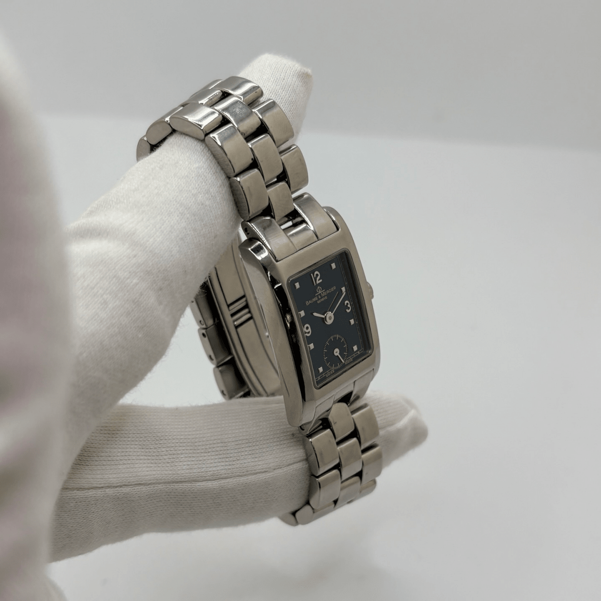 Montre BAUME & MERCIER "Hampton" en acier inoxydable - Castafiore