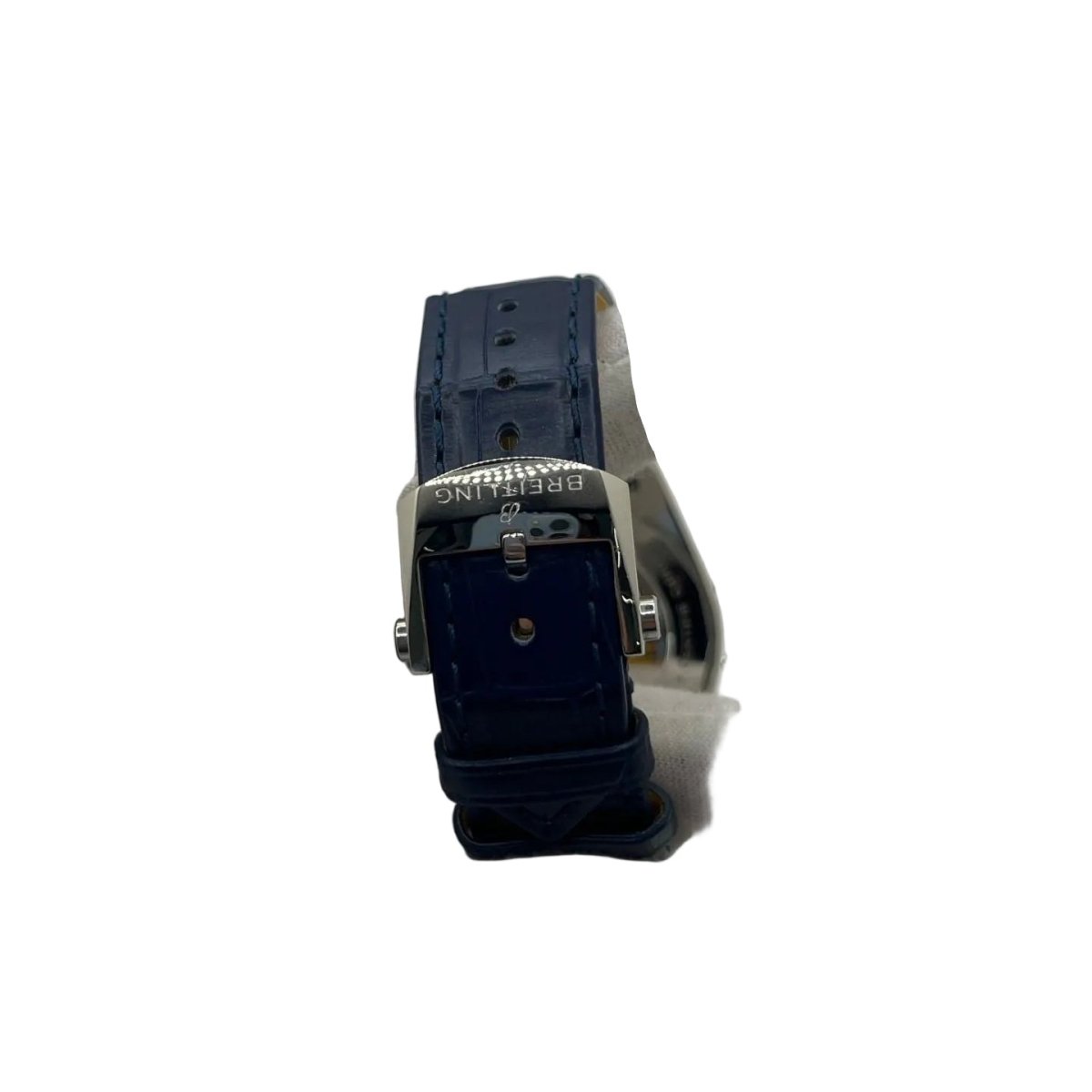 Montre BREITLING "Chronomat 38" en acier, cuir, saphir et diamants - Castafiore