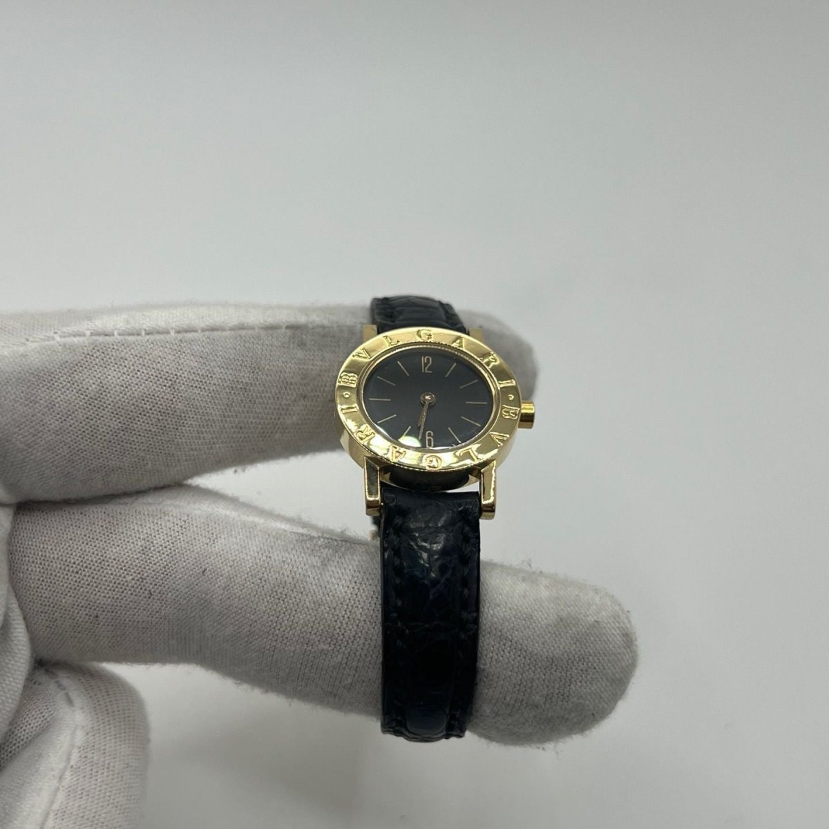 Montre BULGARI "Bulgari Lady" en or jaune et cuir - Castafiore