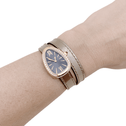 Montre BULGARI "Serpenti" en or rose, acier, cuir et diamants - Castafiore