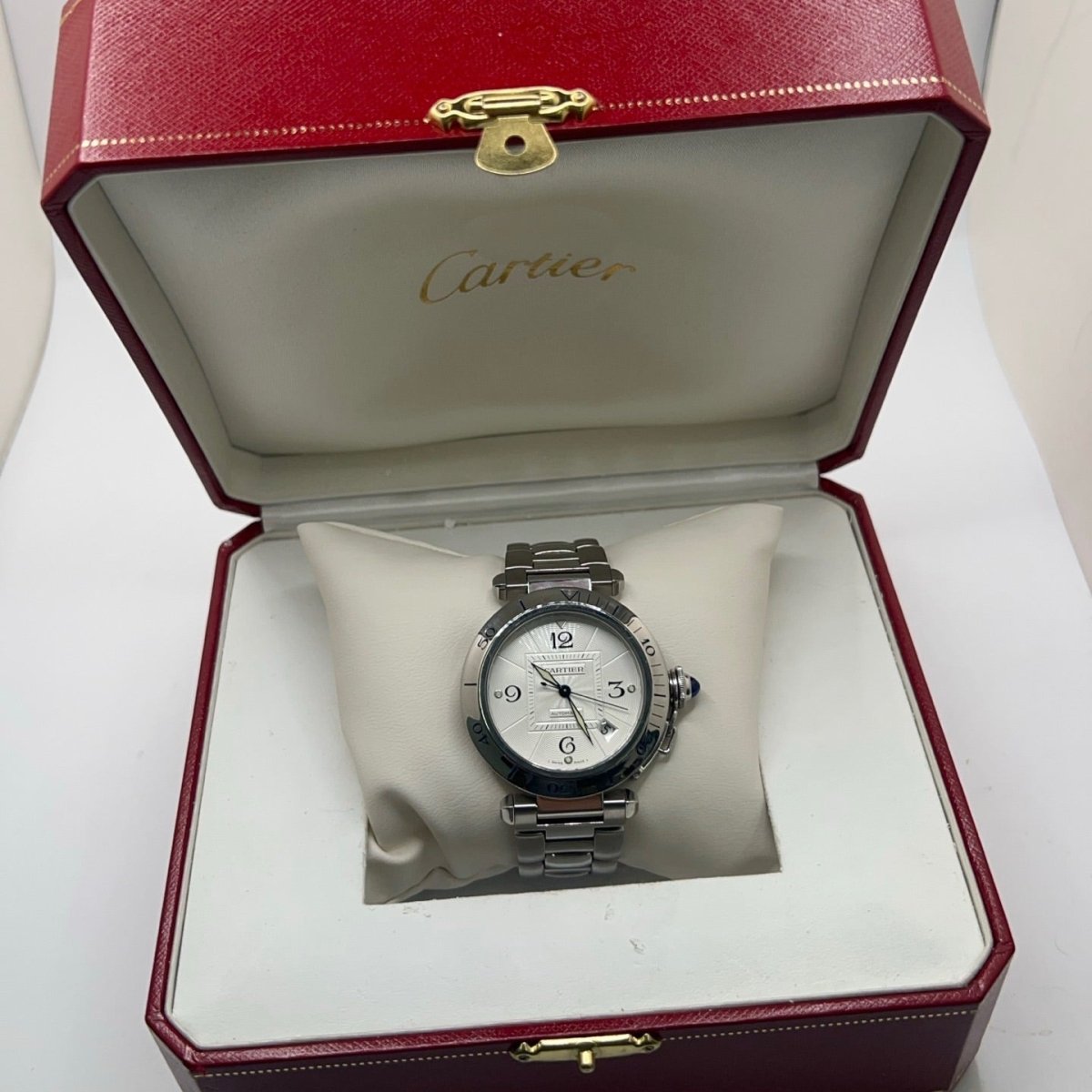 Montre CARTIER "Pascha" en acier - Castafiore
