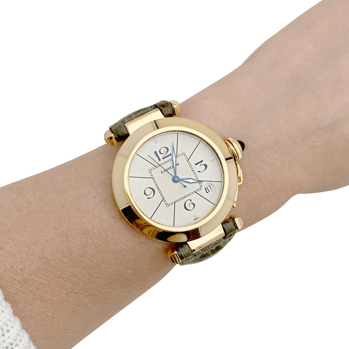 Montre CARTIER "Pasha" en or jaune, cuir. - Castafiore