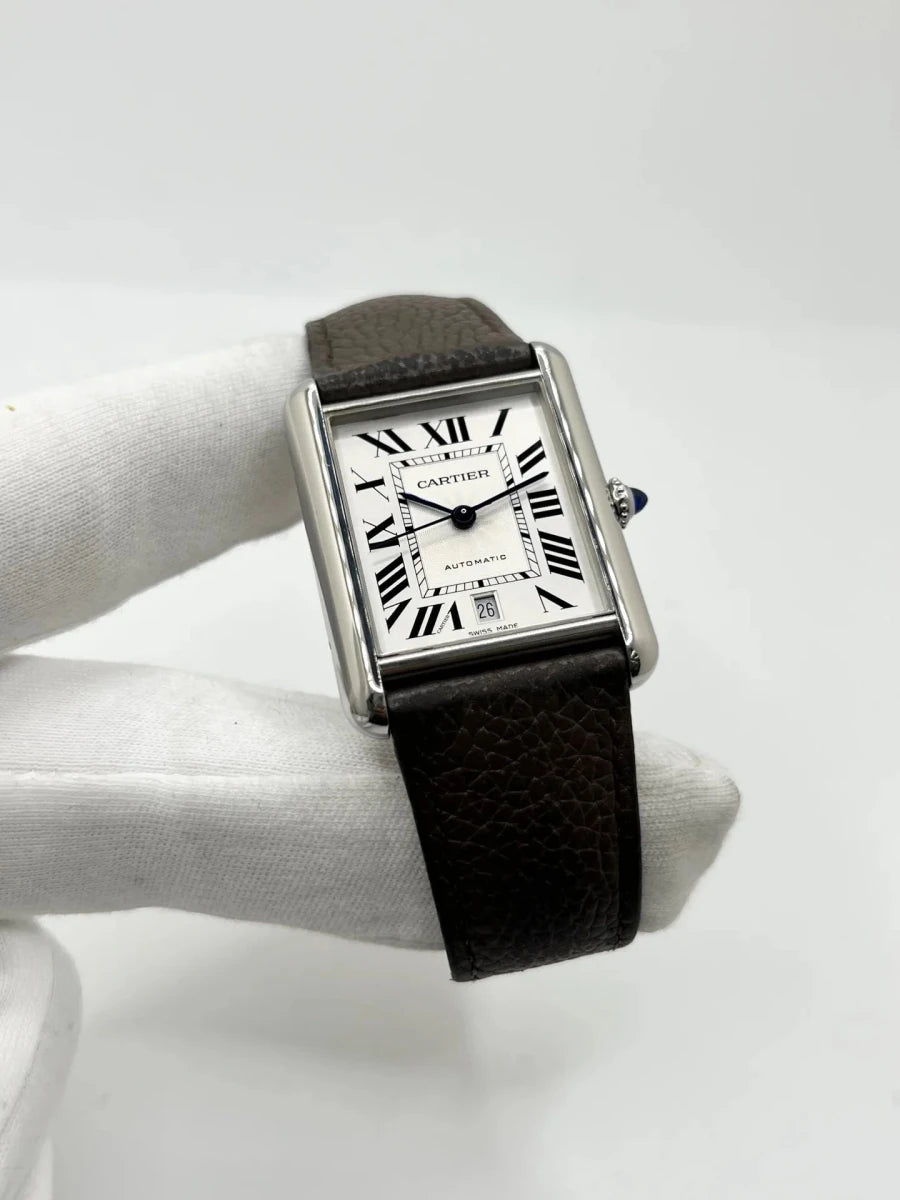 Montre CARTIER "Tank Solo XL" en acier inoxydable et cuir - Castafiore