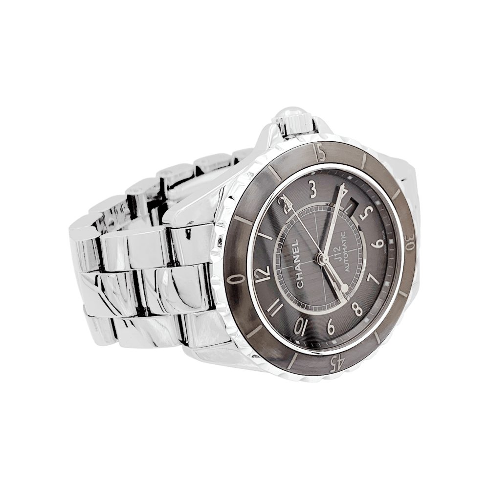 Montre CHANEL "J12 Chromatic" en céramique, titane et acier - Castafiore