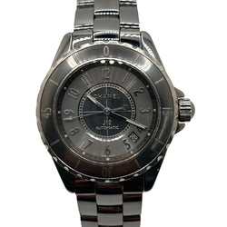 Montre CHANEL "J12" en céramique et acier - Castafiore