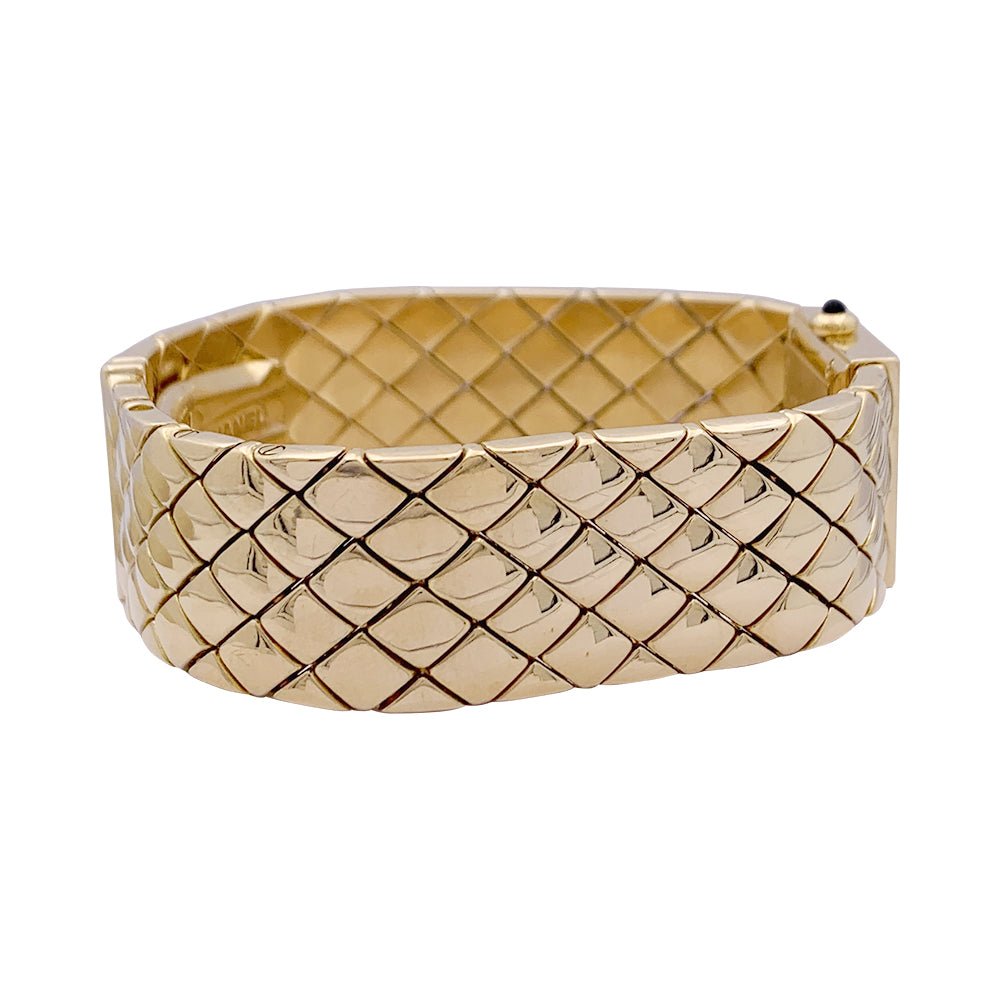 Montre CHANEL "Matelassé" en or jaune - Castafiore