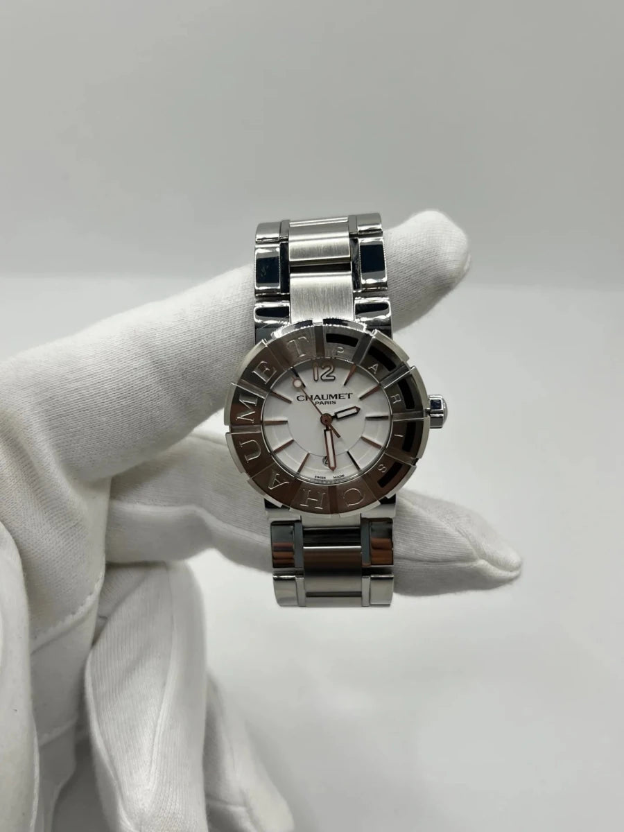 Montre CHAUMET "Class One" en acier inoxydable - Castafiore