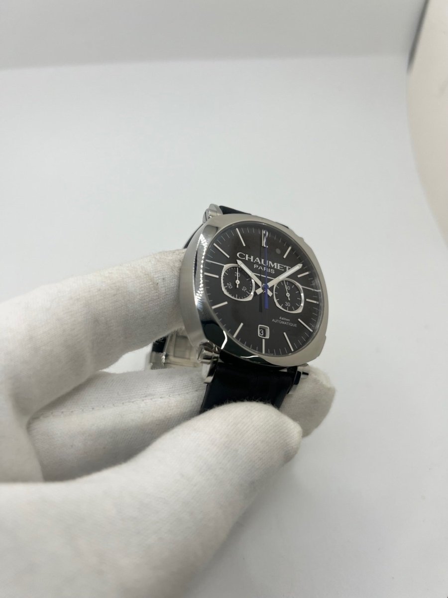 Montre CHAUMET "Dandy" en acier et cuir - Castafiore