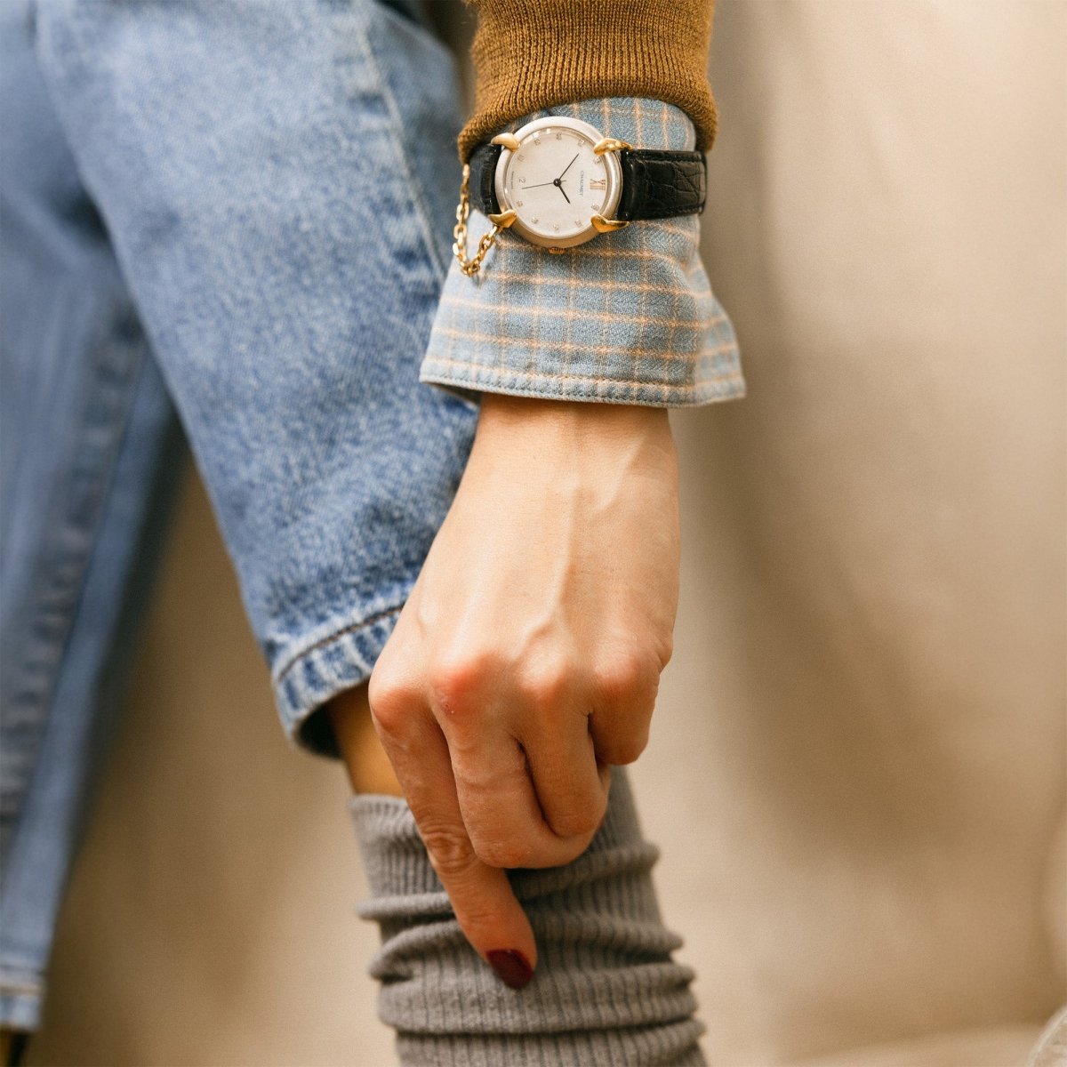 Montre CHAUMET "Griffes" en or jaune, acier, cuir, nacre et diamants - Castafiore