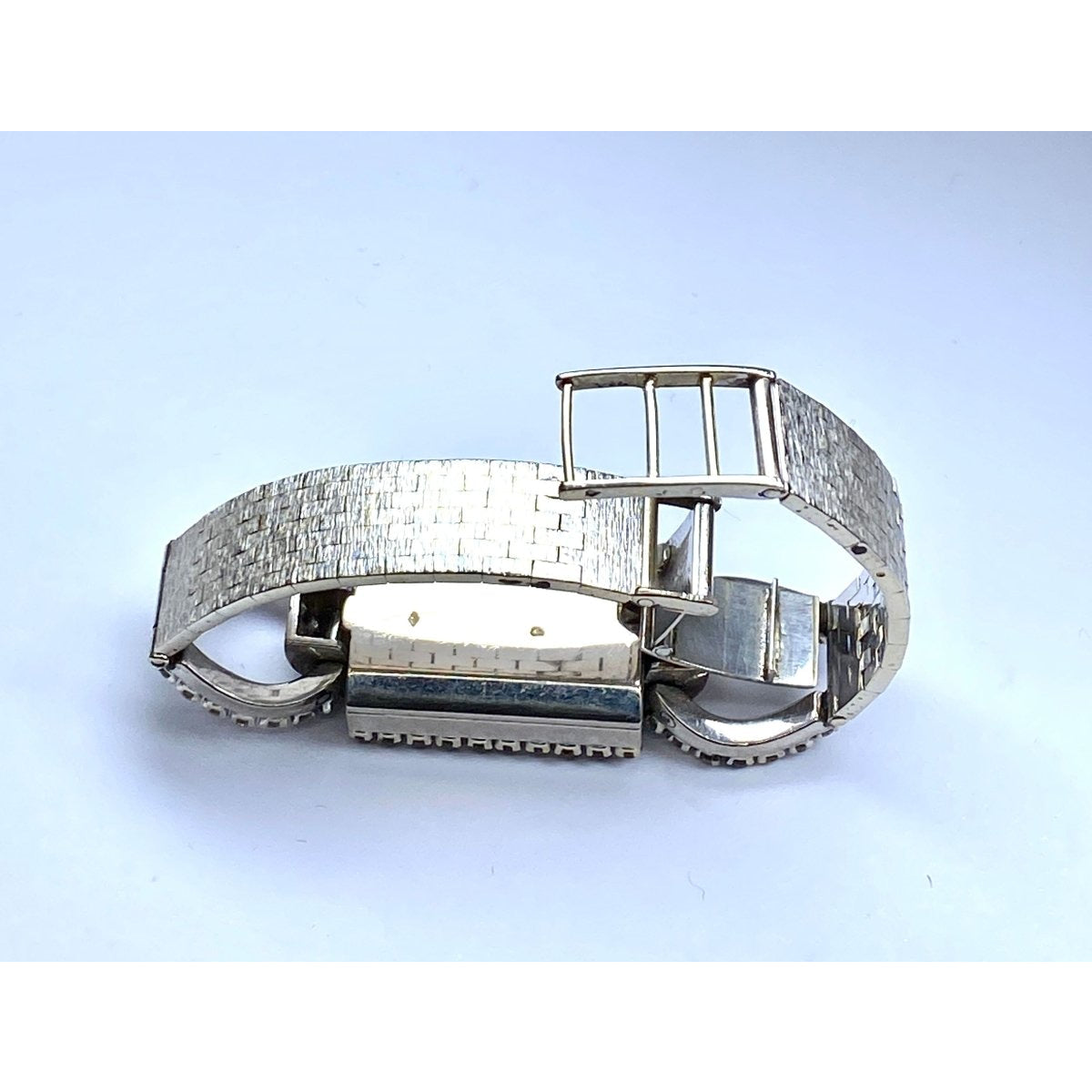 Montre en or blanc 18 carats sertie de diamants - Castafiore