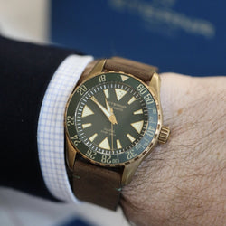 Montre ETERNA "KonTiki Diver" en acier - Castafiore