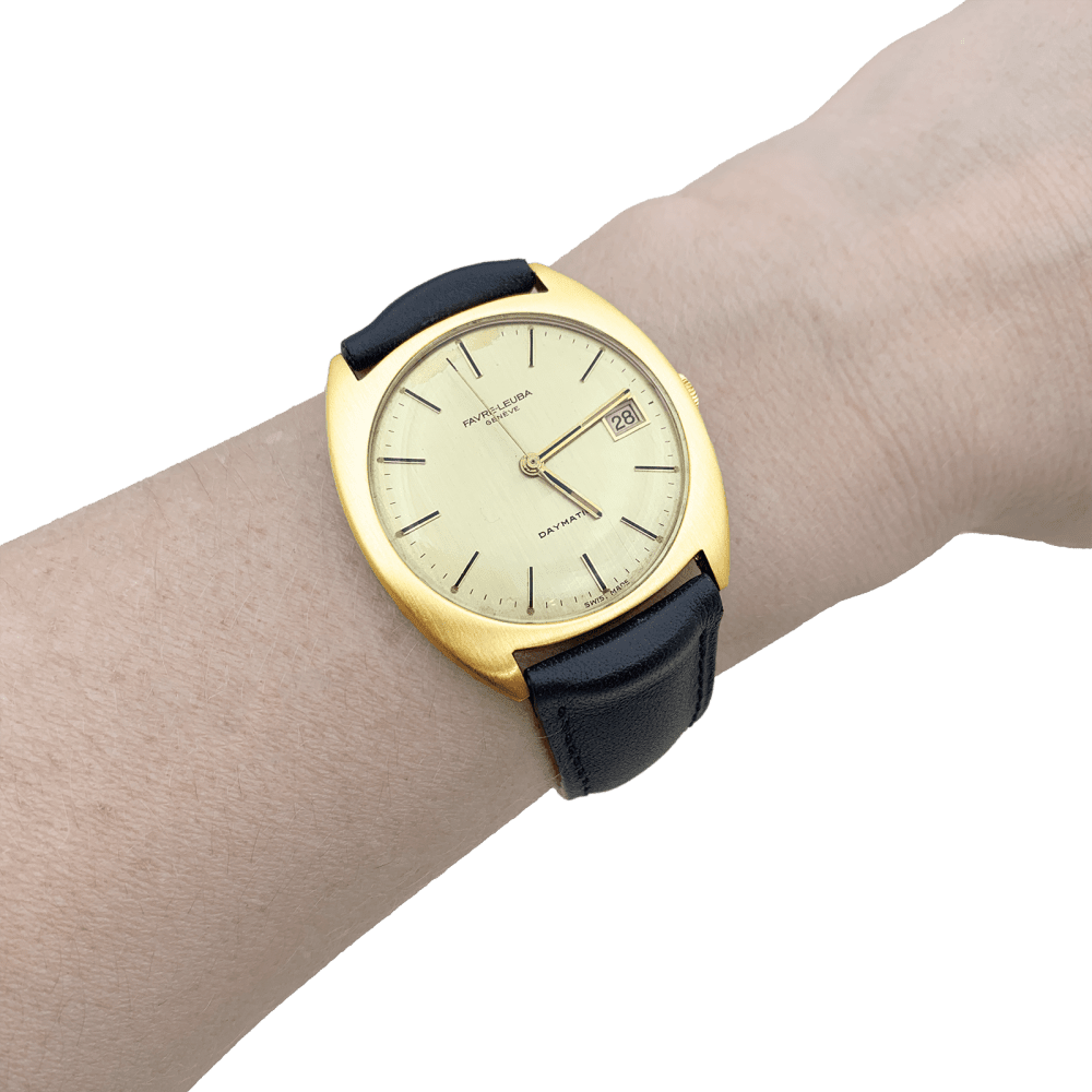 Watch Favre Leuba, yellow gold, leather.
