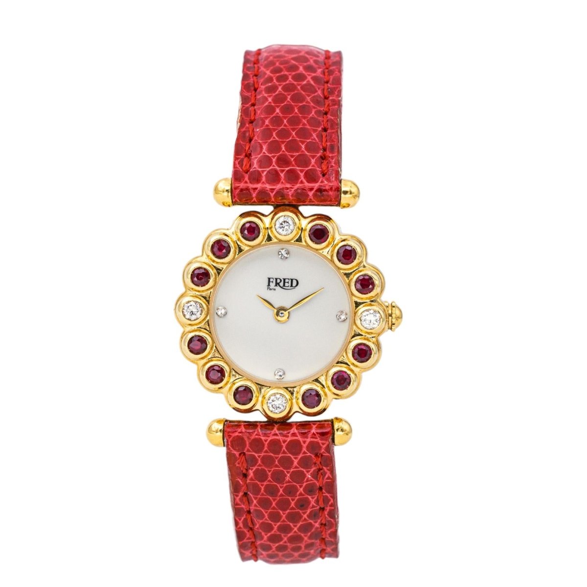 Montre FRED "Concerto" en or jaune, rubis, cuir, quartz et diamants - Castafiore