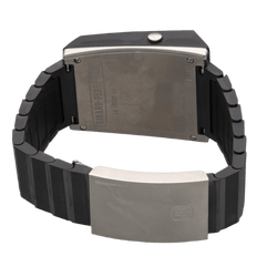 Montre GIRARD - PERREGAUX "Casquette 2.0" en céramique, titane et quartz - Castafiore