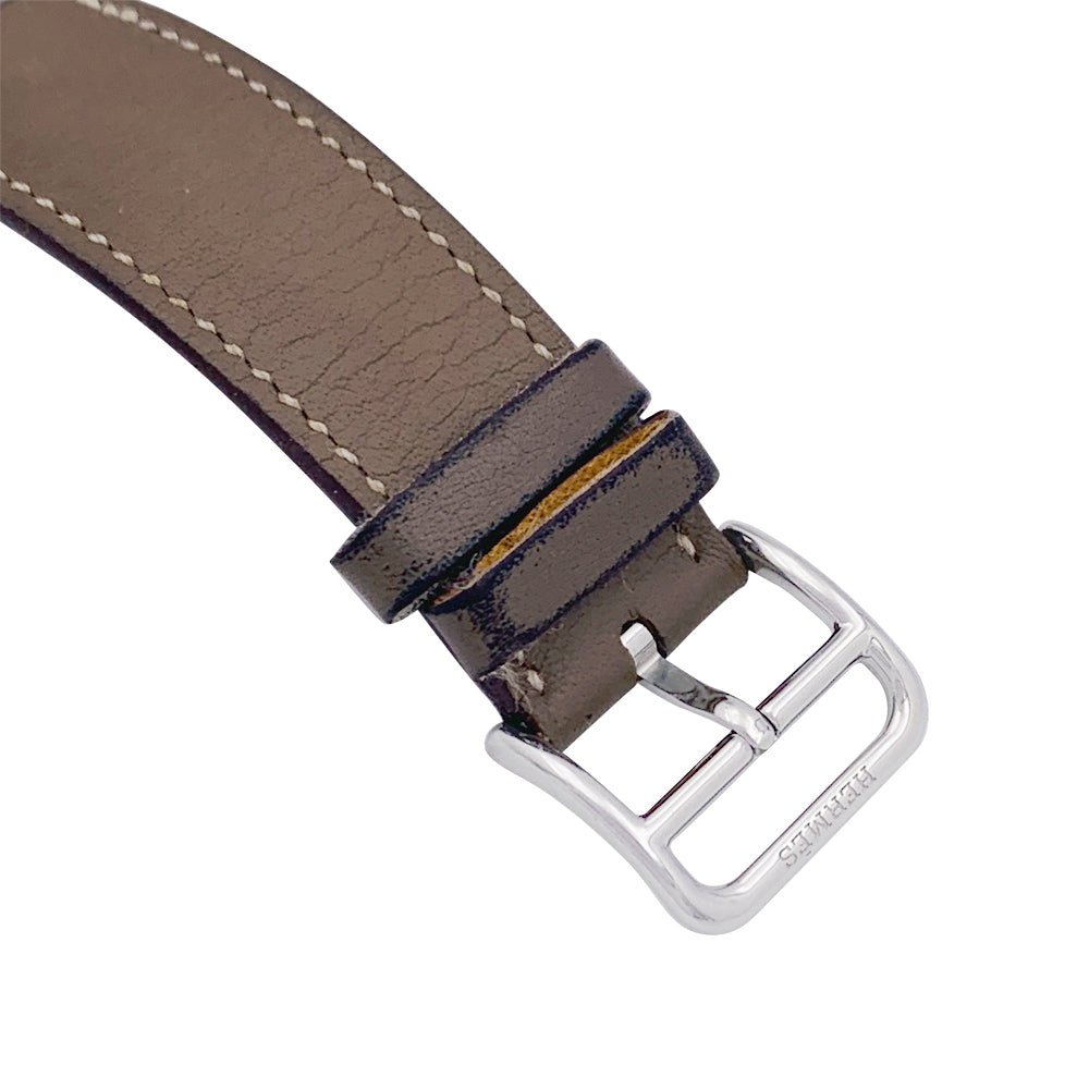 Montre HERMÈS, "Cape Cod", acier sur cuir. - Castafiore