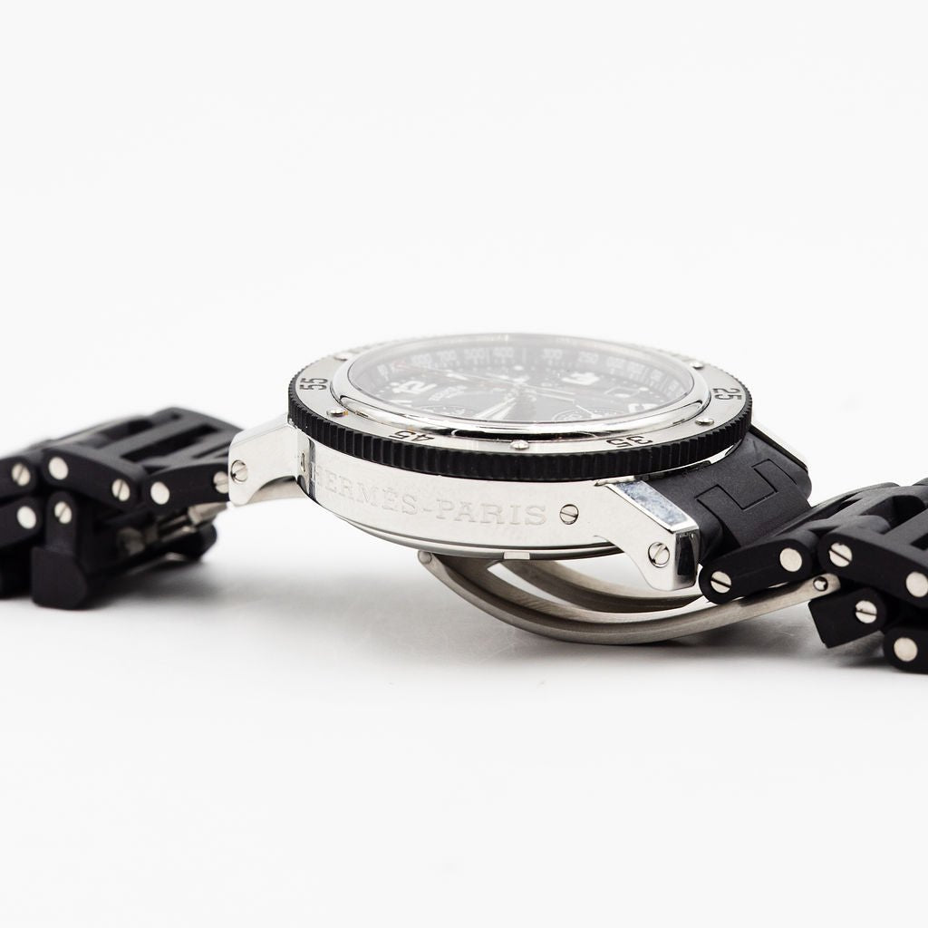 Montre HERMÈS "Clipper Chrono" en acier et caoutchouc - Castafiore