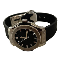 Montre HUBLOT Classic Fusion en titane - Castafiore