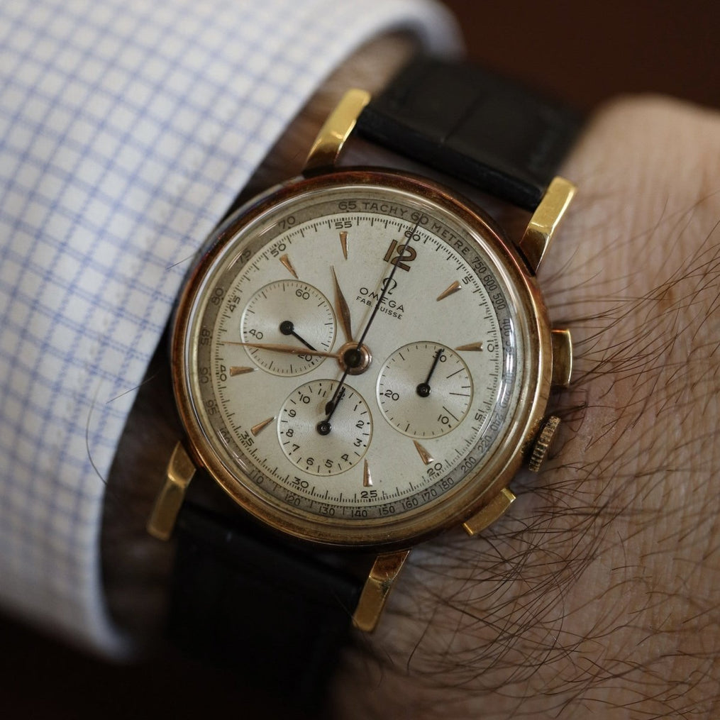 Montre OMEGA Chronographe vintage en or rose - Castafiore