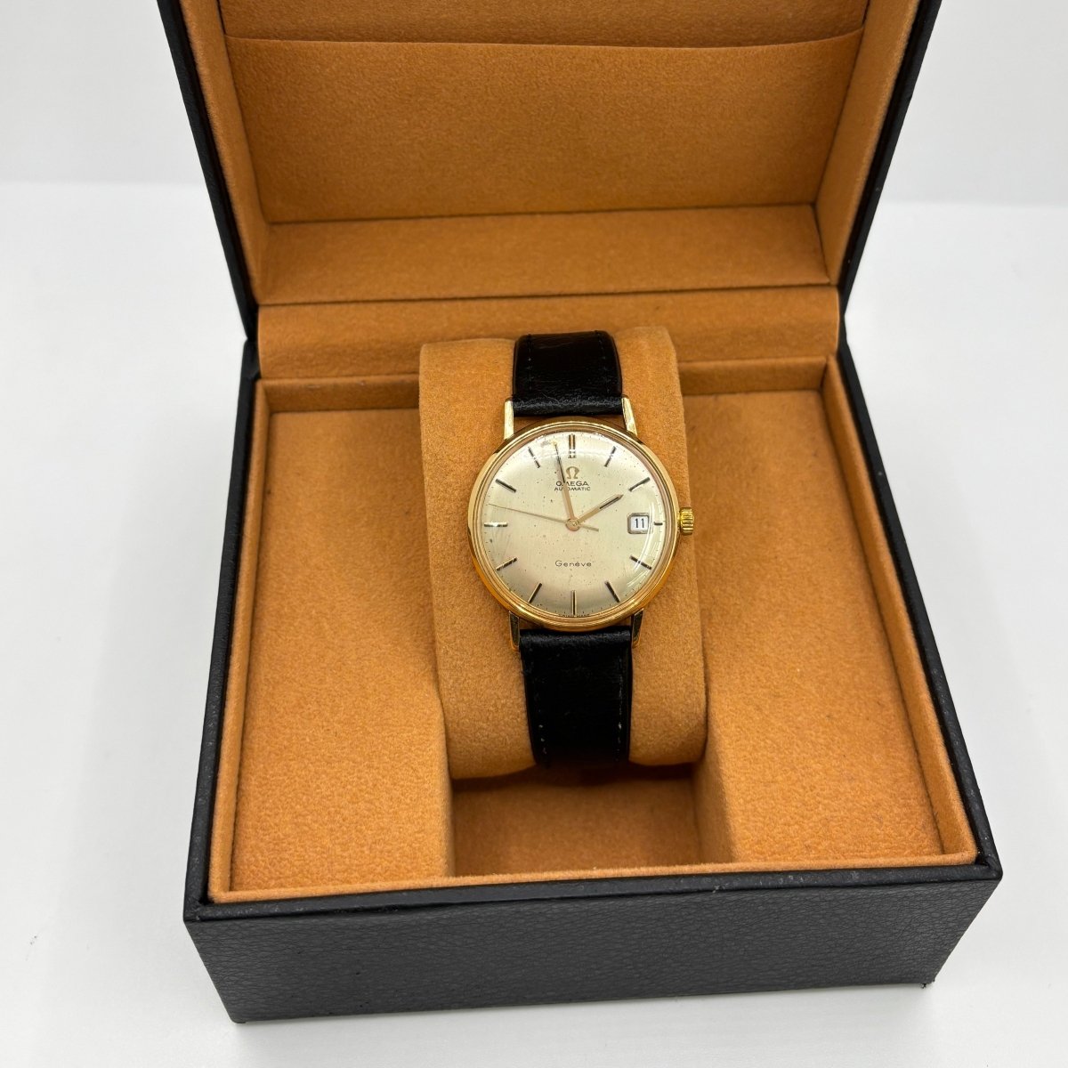 Montre OMÉGA "Genève" en or jaune, acier et cuir - Castafiore