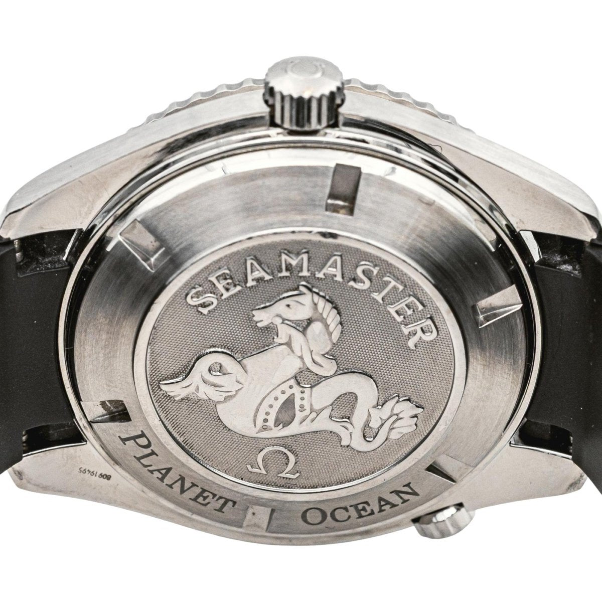 Montre OMEGA "Seamaster Planet Ocean" en acier - Castafiore