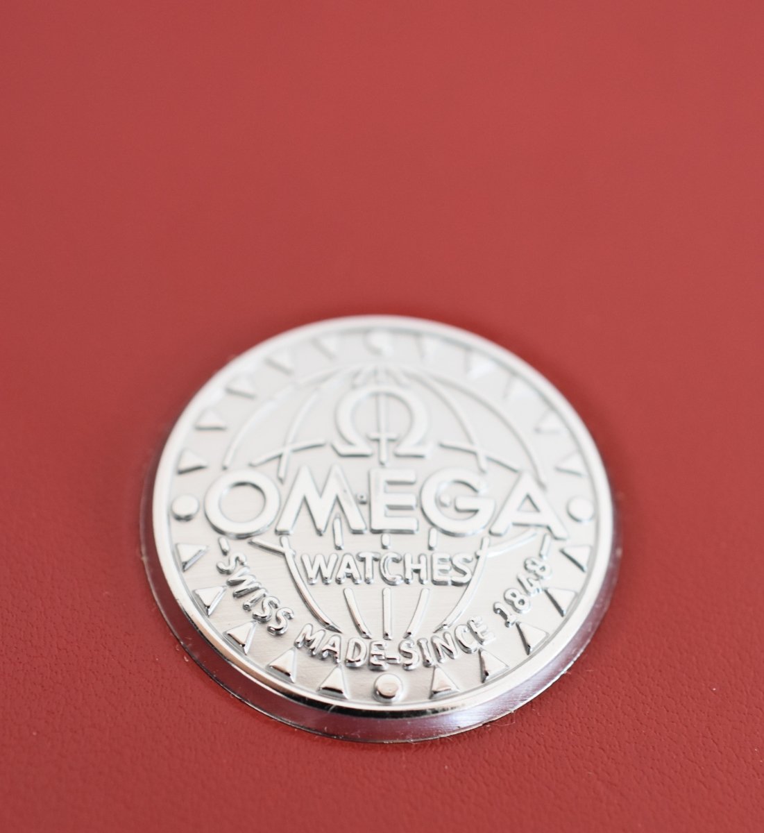 Montre OMEGA "Speedmaster Professional Mark II" en acier - Castafiore