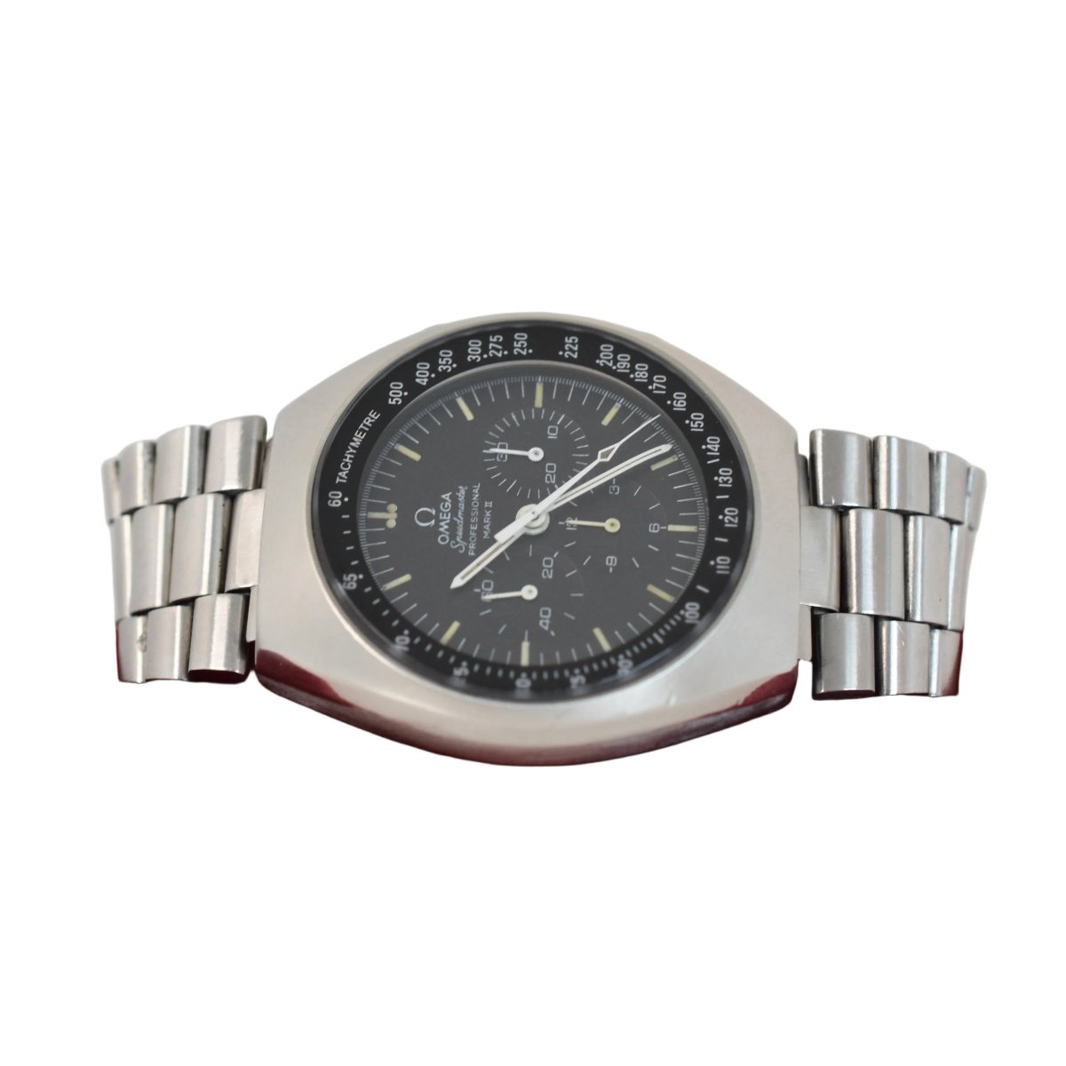 Montre OMEGA "Speedmaster Professional Mark II" en acier - Castafiore