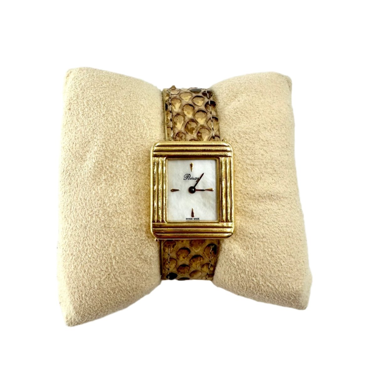 Montre POIRAY, "Ma première" en or jaune et nacre - Castafiore