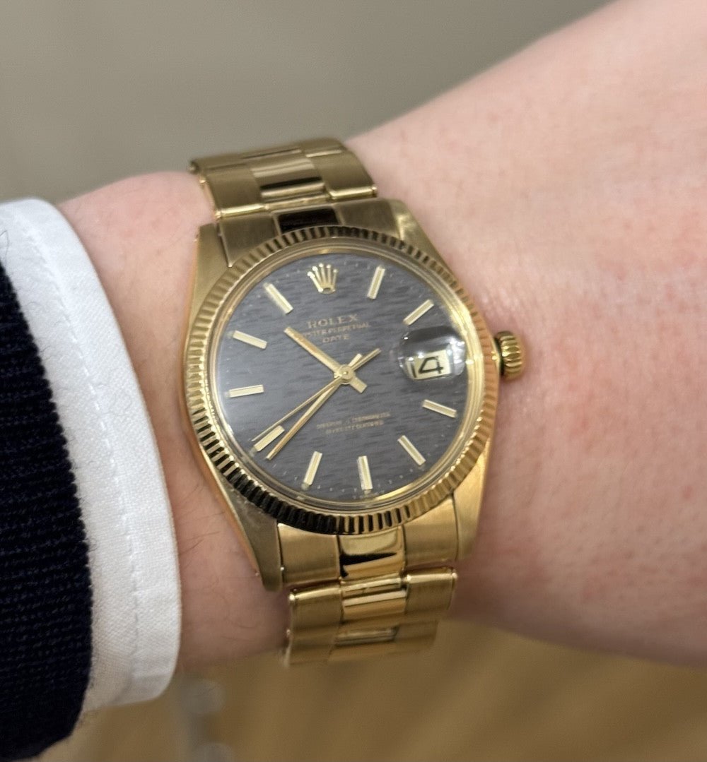 Montre Rolex Oyster Date en Or jaune 18 Cts de 1974. 34 mm . Ref : 1503. Automatique - Castafiore