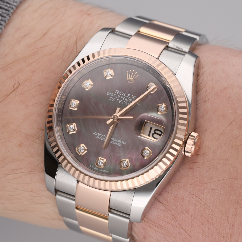 Montre ROLEX "Oyster Datejust" en or rose, acier et diamants - Castafiore