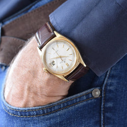 Montre ROLEX "Oyster Perpetual Date Ovettone" en or jaune et cuir - Castafiore
