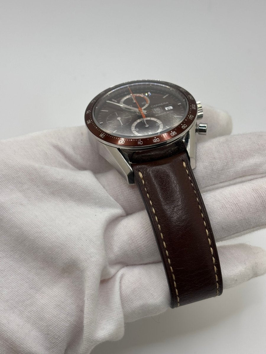 Montre TAG HEUER Carrera calibre 16 en acier et saphir - Castafiore