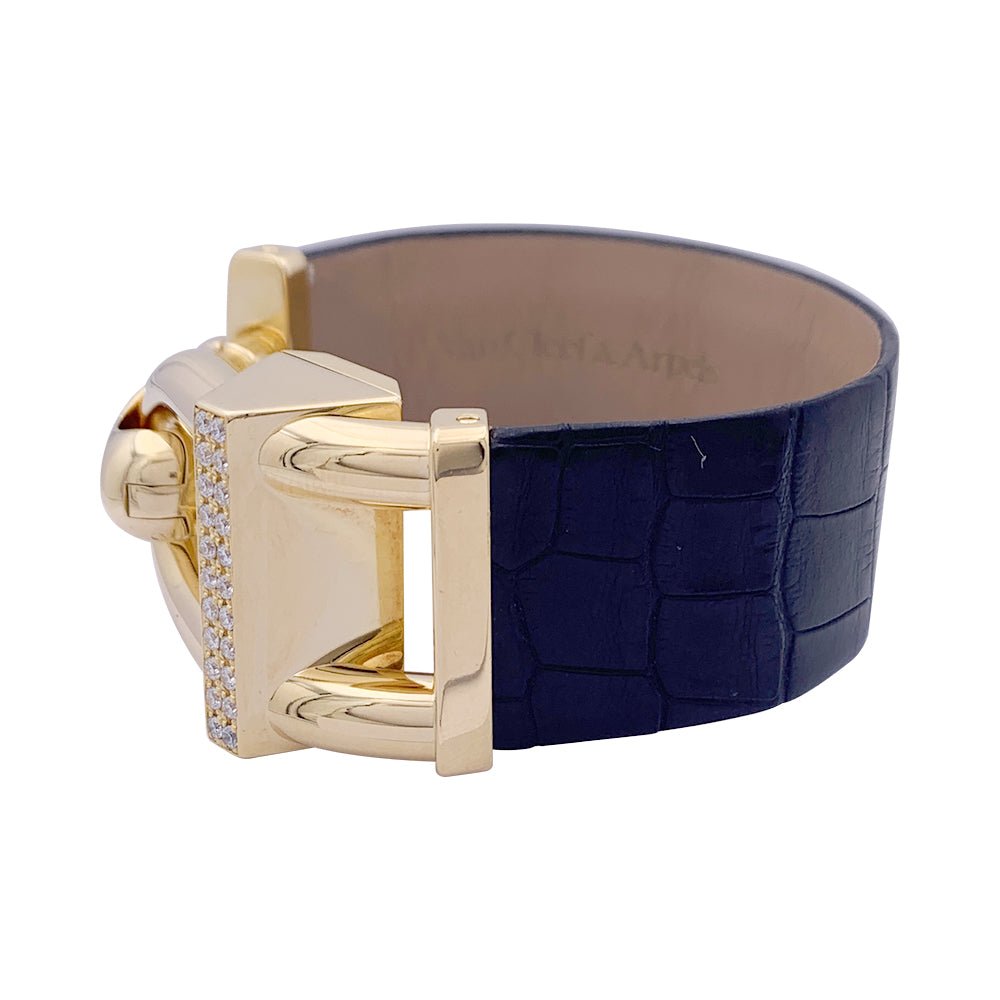 Montre Van Cleef & Arpels "Cadenas" or jaune, diamants, cuir. - Castafiore